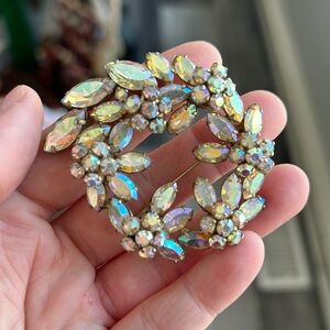 Rhinestone luxury AB boralis vintage 1950 brooch